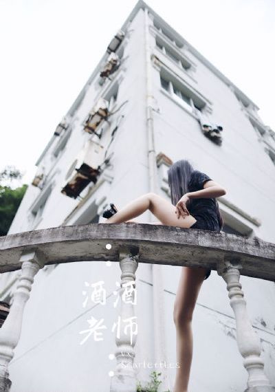 欧美裸唇妆_4K免费观看最新