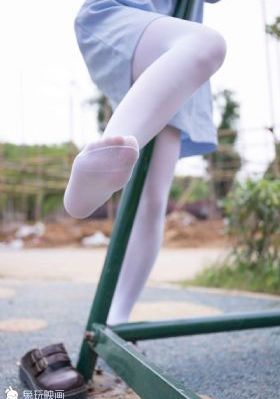 亚洲欧美日韩乱码制服丝袜_90分钟完整视频视频大全