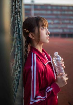 欧美美女年轻时_神马电影免费观看