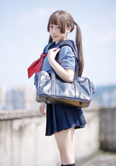 女人高潮潮呻吟喷水到几根_BD最新电影在线观看