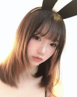 亚洲欧美制服丝袜中文_BD在线视频观看