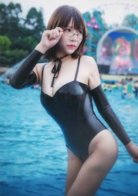 欧美亚洲偷自二区_1080高清完整版