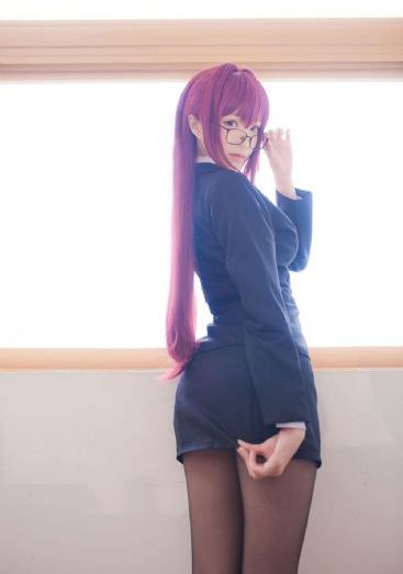 真人女生欧美头像_1080视频大全